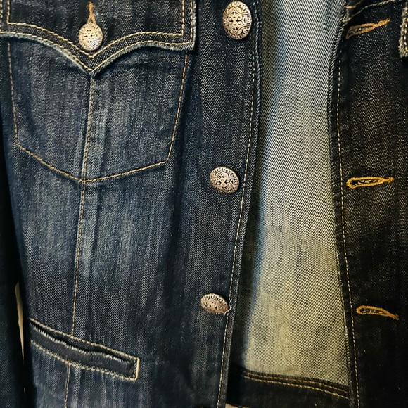 Silver Jean Co Distressed Dark Denim Patty Jacket - Picture 6 of 9